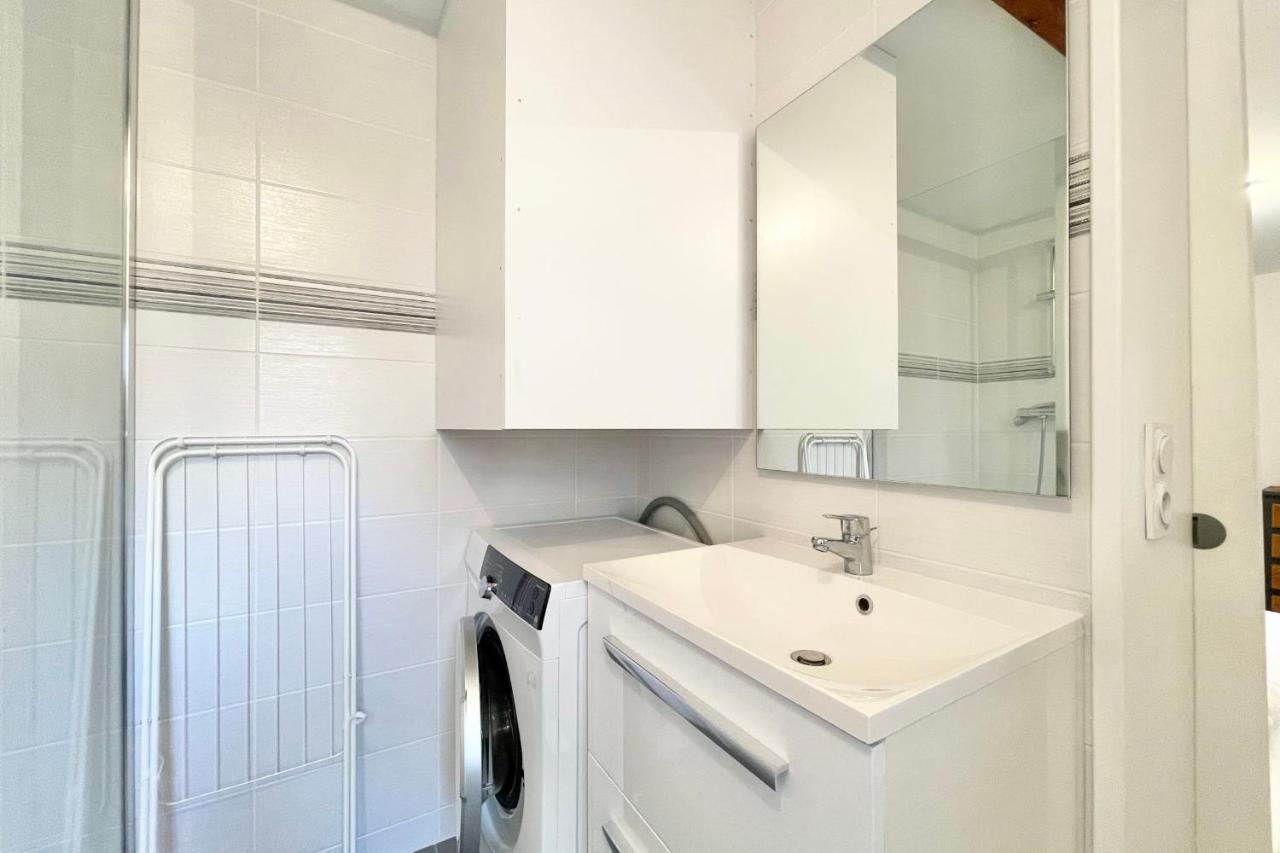 #Cf In White&Gray Center Apartment Grenoble Exterior photo